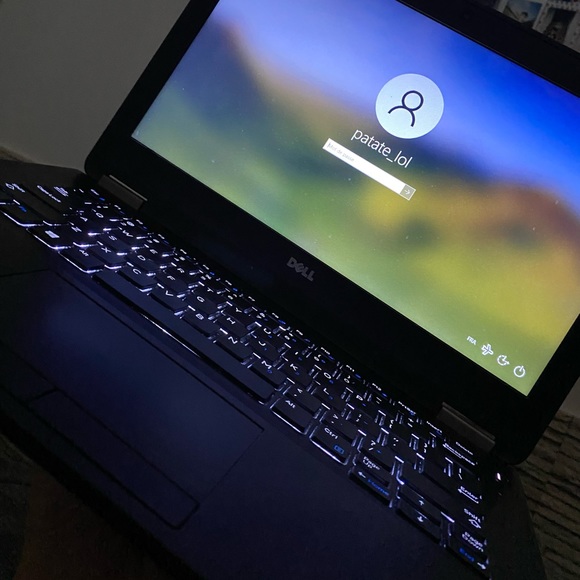 Pc incroyable marche comme une fusée avec i5 6400U et carte graphique - Picture 4 of 4